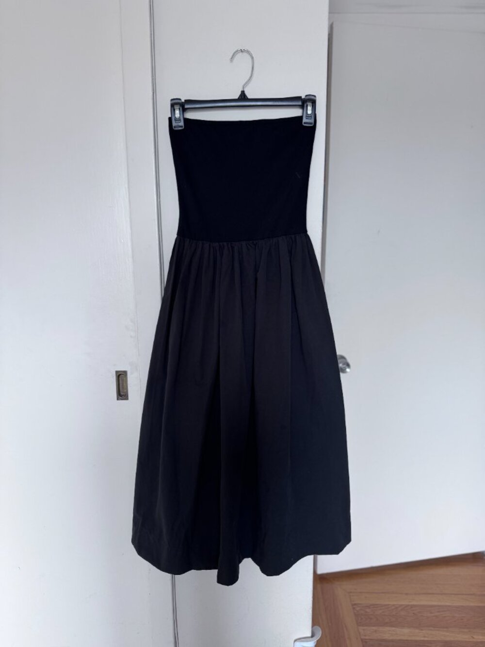 Dissh Sophie black cotton strapless midi dress US 2